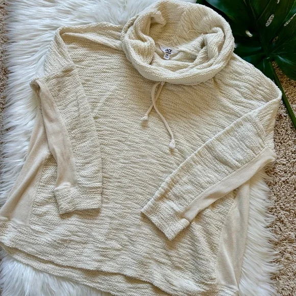 Jack by BB Dakota Textured Pullover - Picture 2 of 8